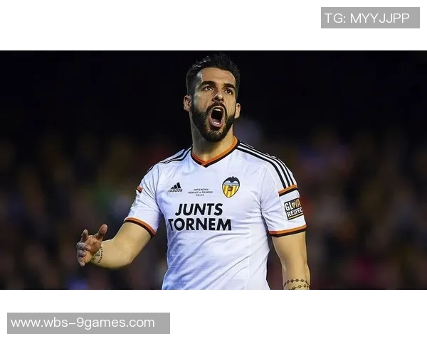 内格雷多:就因为我说了句打法保守,努诺记仇到一场不让我上 内格雷多:就因为我说了句打法保守,努诺记仇到一场不让我上