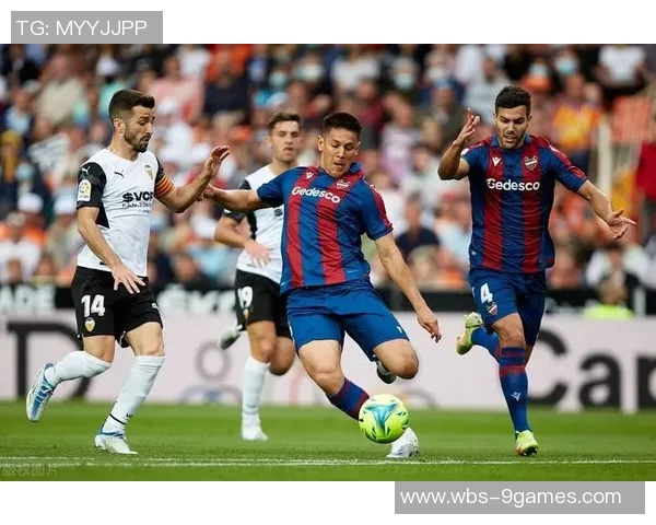 瓦伦西亚vs塞维利亚：加亚、丹朱马首发，阿斯皮利奎塔、古德利出战引爆对决