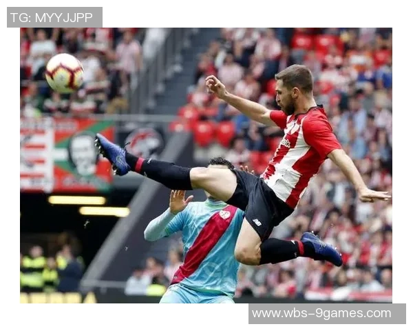 裁判专家解析：毕尔巴鄂竞技红牌无误，巴萨应获更多点球！